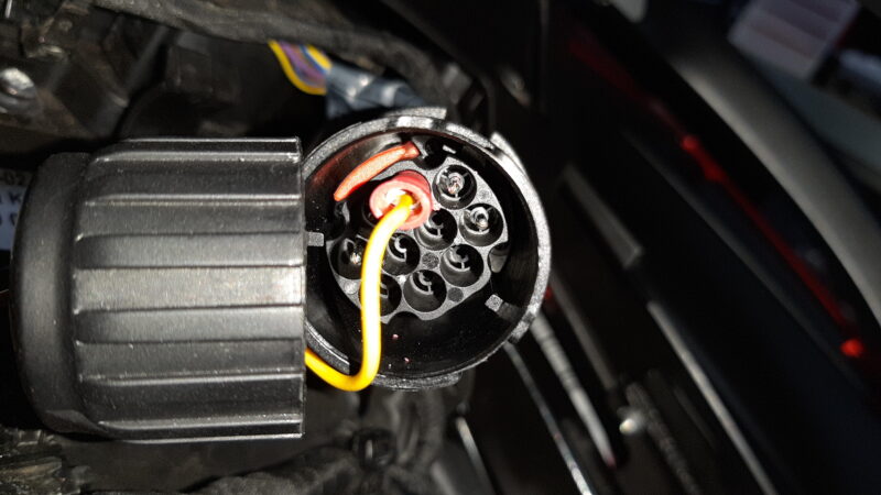 switched power 02 (1)